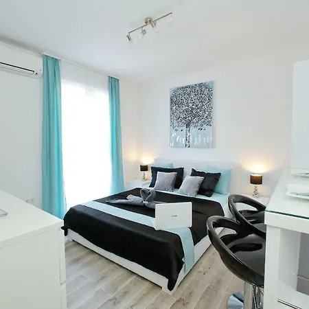 Bonaca Apartment