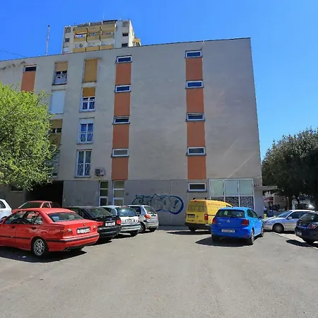 Bonaca Apartment